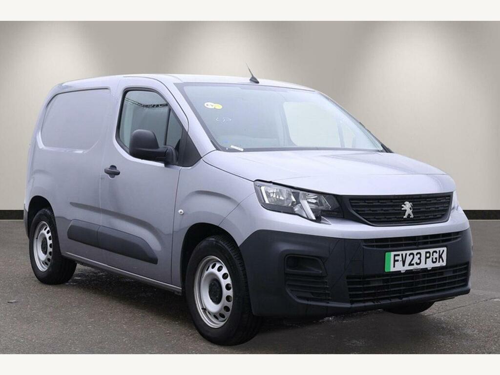 Peugeot E-Partner 800 50Kwh Professional Premium Standard Panel Va