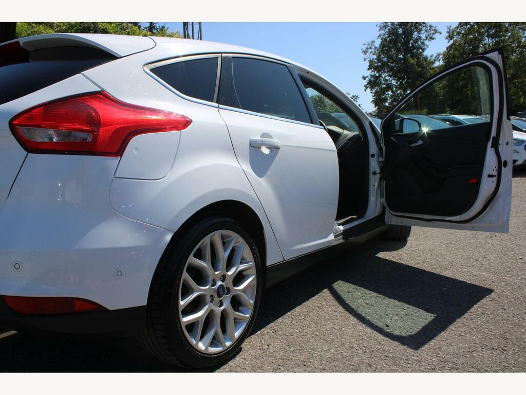 Ford Focus 1.5T Ecoboost Titanium X #5