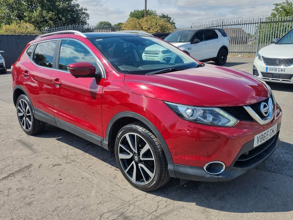 Nissan Qashqai 1.5 Dci Tekna Suv 2Wd Euro 6 S Red