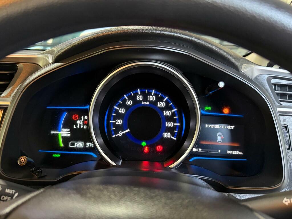 Honda Jazz Hx 1.3 Ima Hybrid Cvt Silver #33