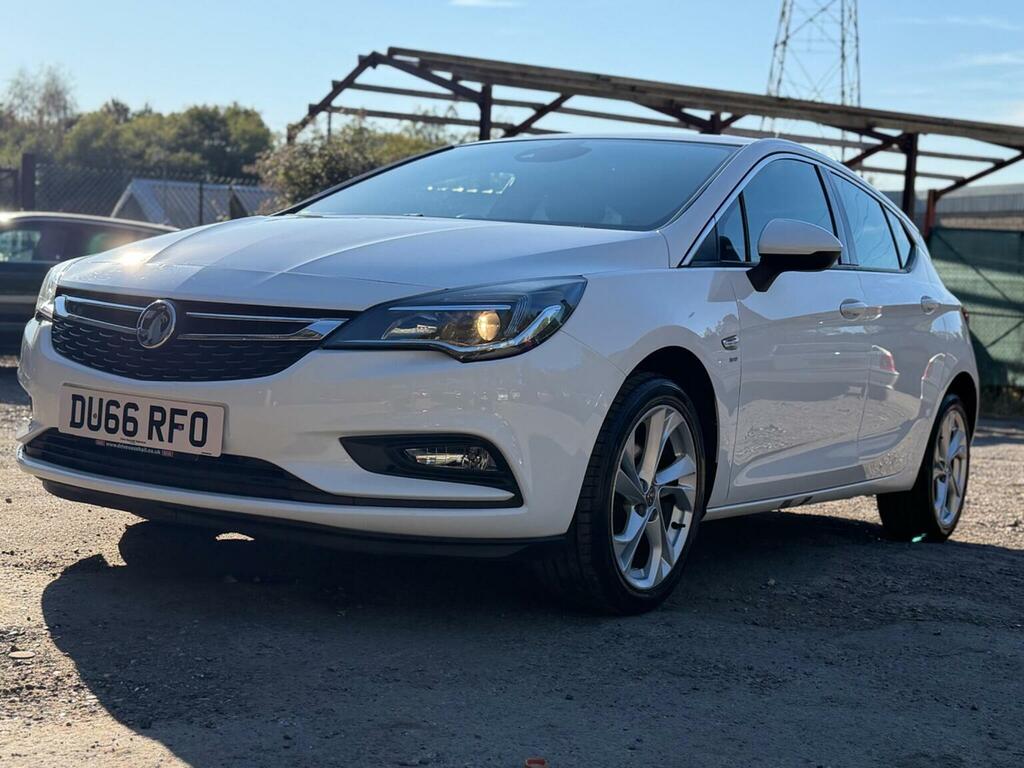 Vauxhall Astra 1.4I Sri Euro 6 White
