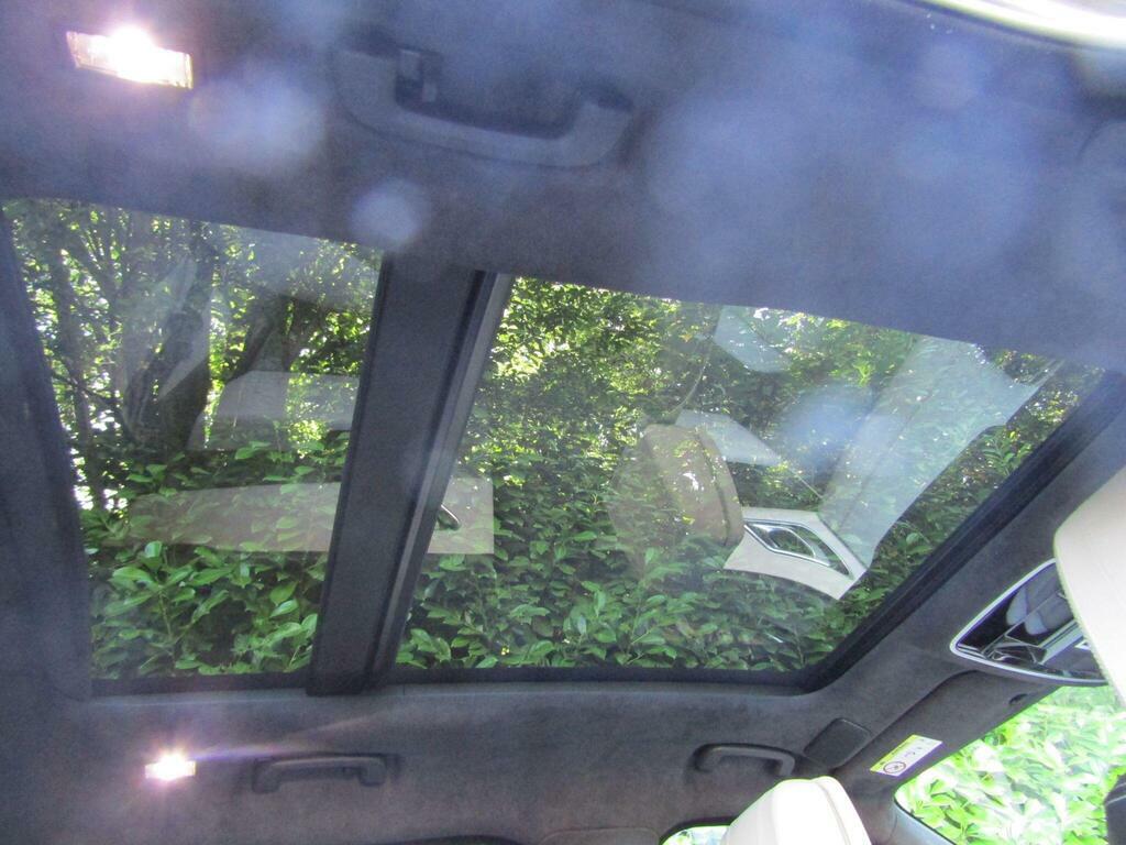 Land Rover Range Rover Velar 2.0 D240 Se #8