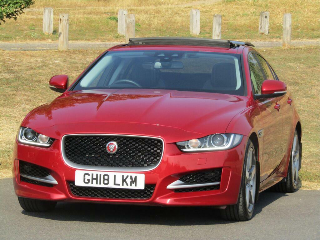 Jaguar XE 2.0I R-sport Euro 6 S S Red #2