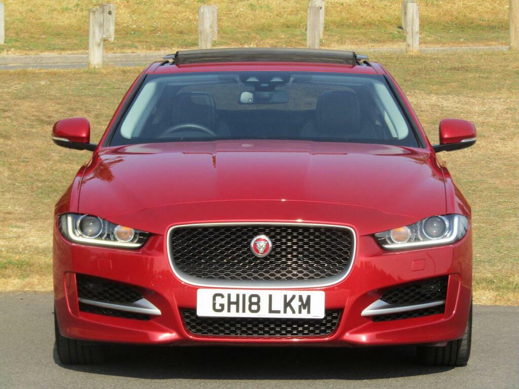 Jaguar XE 2.0I R-sport Euro 6 S S Red #3