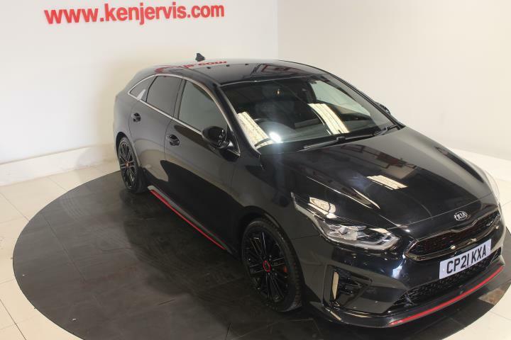 Kia Proceed 1.6 T-gdi Gt Shooting Brake Dct Euro 6 Black