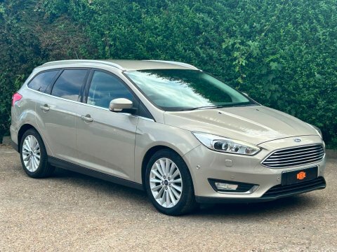 Ford Focus Titanium X Silver