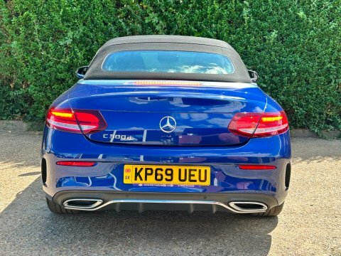 Mercedes-Benz C Class C 300 D KP69UEU Blue #4