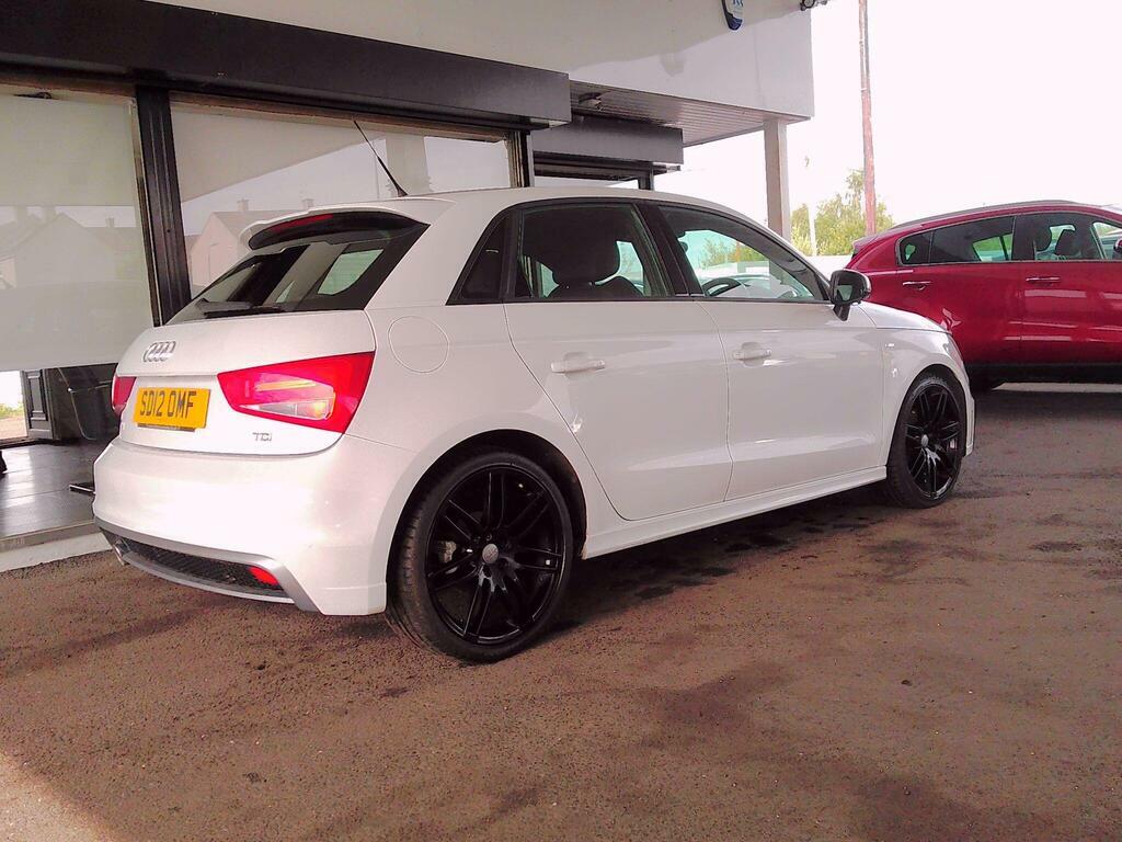 Audi A1 1.4 Tfsi Sport Sportback Euro 5 Orange #5