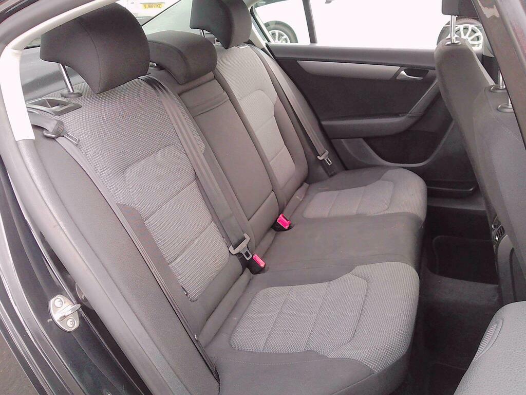 Volkswagen Passat 2.0 Sport Tdi Bluemotion Technology 35 Tax Drives Grey #10