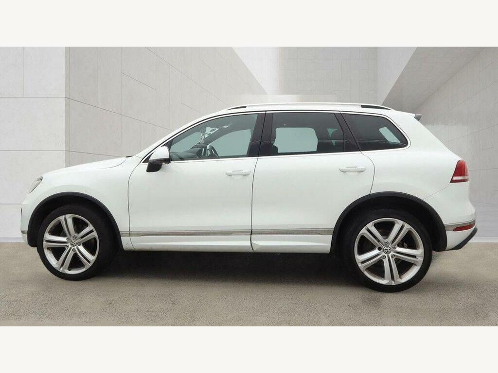 Volkswagen Touareg 3.0 Tdi V6 R-line Plus Tiptronic 4Wd Euro 6 Ss White #3