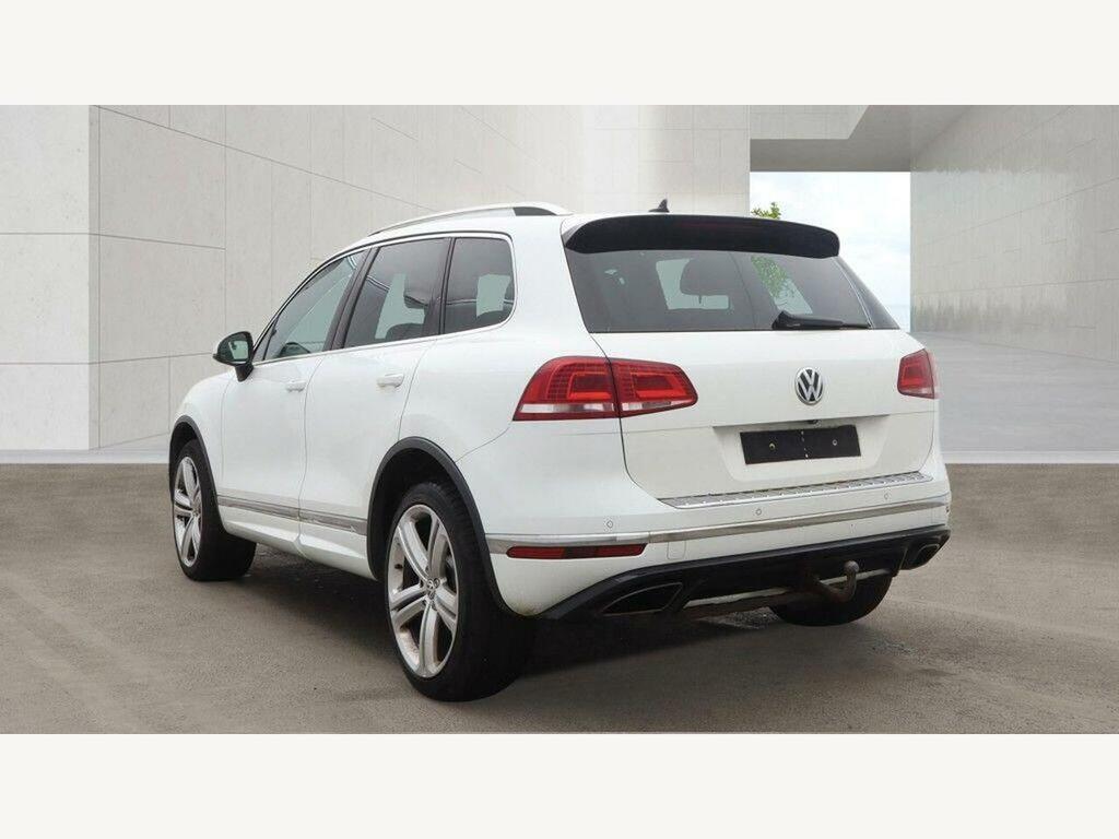 Volkswagen Touareg 3.0 Tdi V6 R-line Plus Tiptronic 4Wd Euro 6 Ss White #2