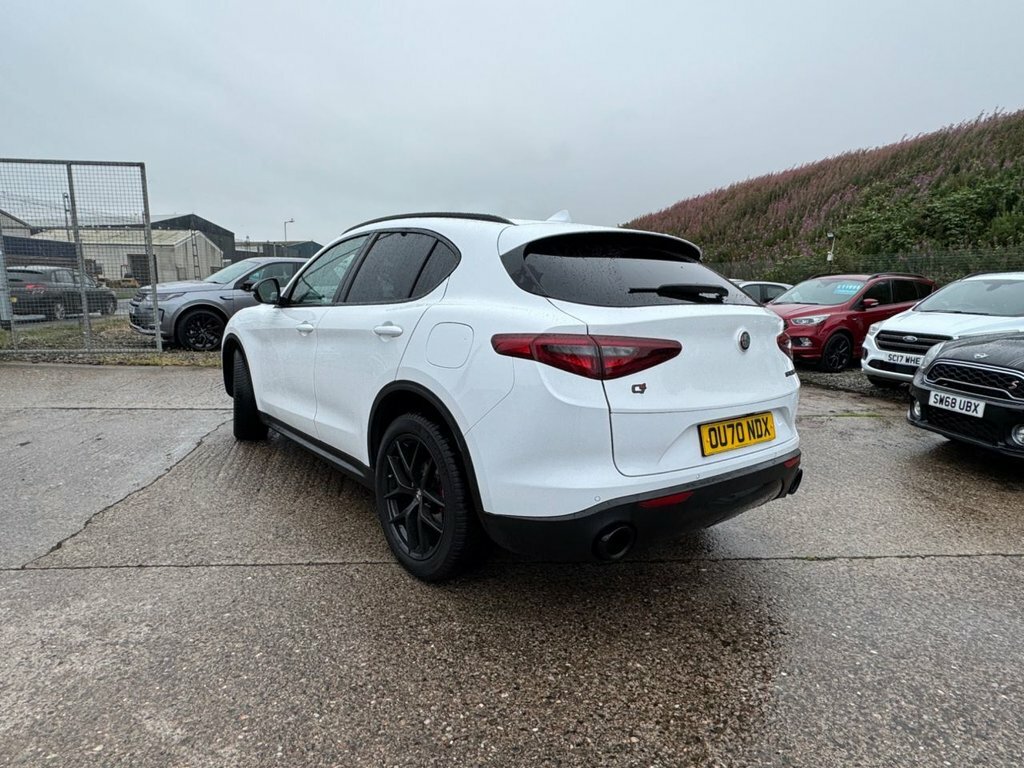 Alfa Romeo Stelvio 2.2L Nero Edizione White #6