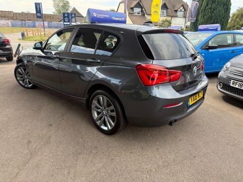 BMW 1 Series 2.0 118D Sport Grey #4