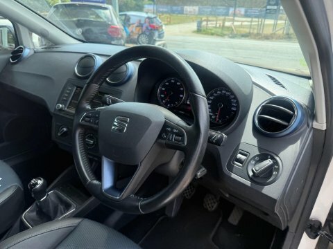 Seat Ibiza 1.2 Tsi Connect  #4