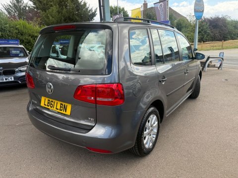 Volkswagen Touran  Silver #11