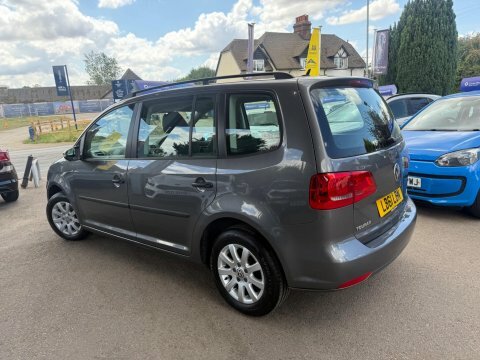 Volkswagen Touran  Silver #9