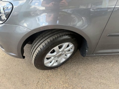 Volkswagen Touran  Silver #23