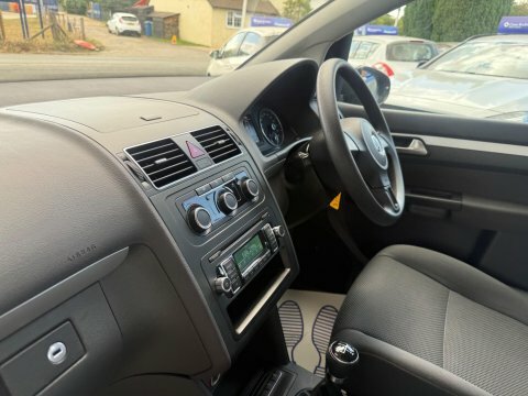 Volkswagen Touran  Silver #12