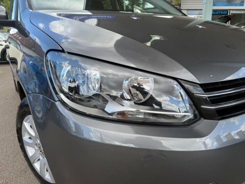 Volkswagen Touran  Silver #29