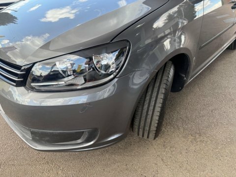 Volkswagen Touran  Silver #28