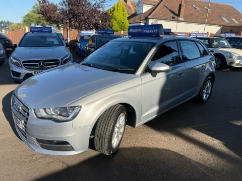 Audi A3 1.6 Tdi Se KE14SOH #4