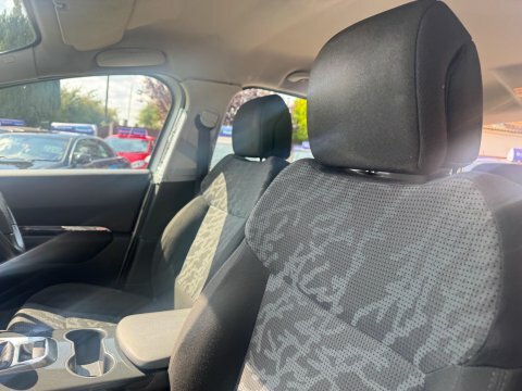 Peugeot 3008 Exclusive Hdi #16