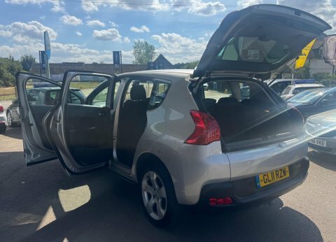 Peugeot 3008 Exclusive Hdi #19