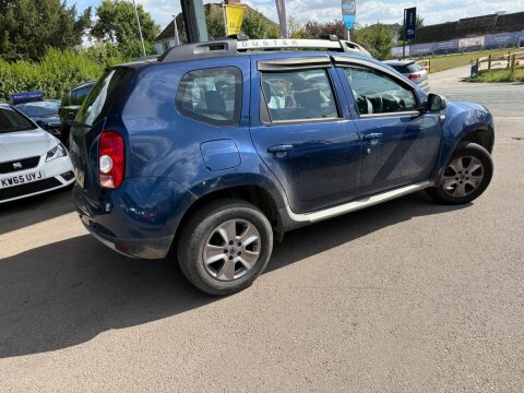 Dacia Duster 1.5 Dci Laureate EY65GFK #4
