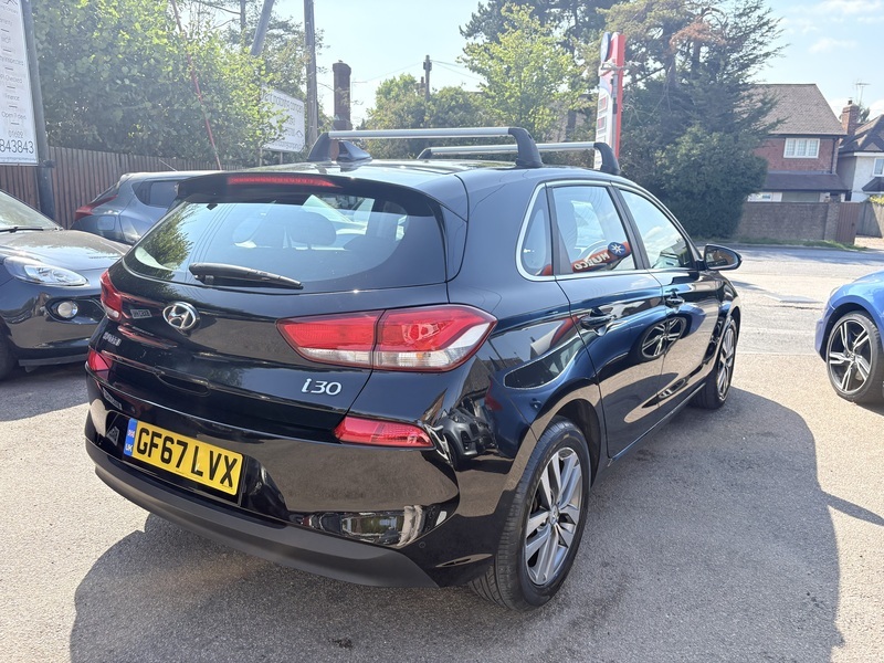 Hyundai I30 T-gdi Se Nav Black #6