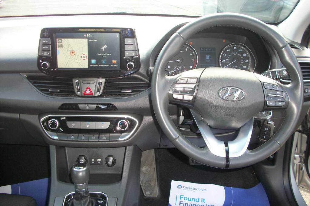Hyundai I30 1.4T Gdi Se Nav Dct Silver #4