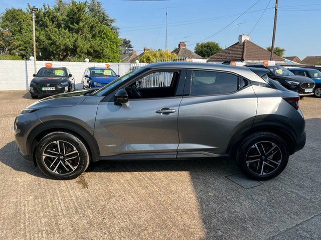 Nissan Juke 1.6 N-connecta Suv Hybrid Euro 6 Grey #4