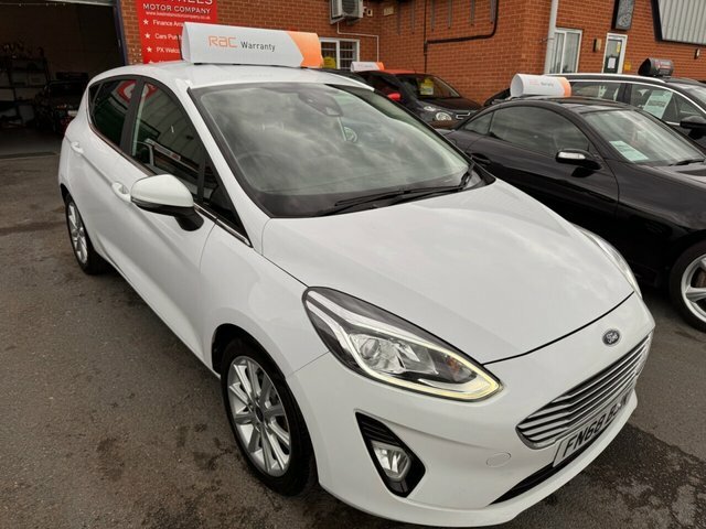 Ford Fiesta Tdci Titanium Hatchback White #2