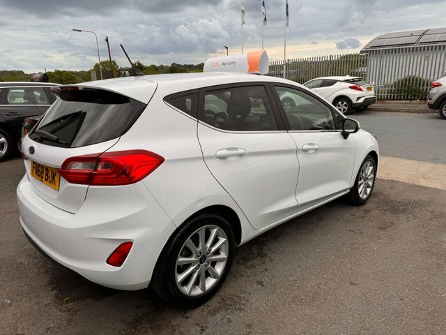 Ford Fiesta Tdci Titanium Hatchback White #4