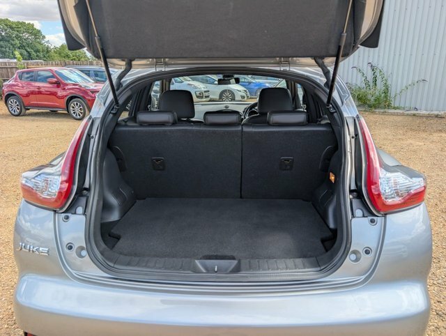 Nissan Juke 1.6 Visia 94 Bhp White #44