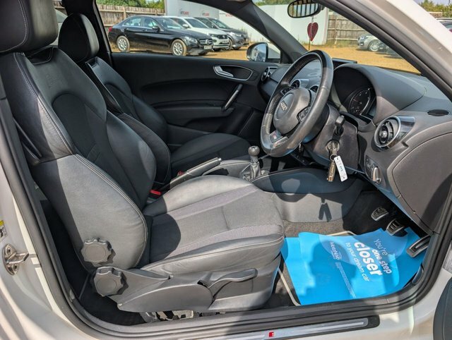 Audi A1 1.6 Tdi Sport Sportback Euro 6 Ss Black #16