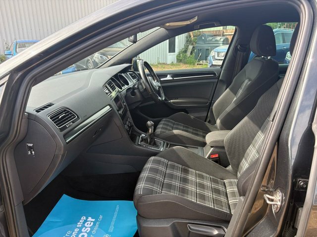 Volkswagen Golf R 2.0 Tsi 300 Ps 6-Speed Dsg Blue #37