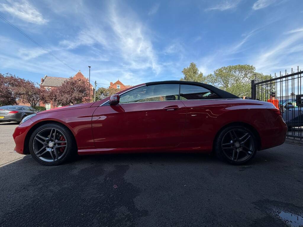 Mercedes-Benz E Class E220 Bluetec Amg Line 7G-tronic Red #4