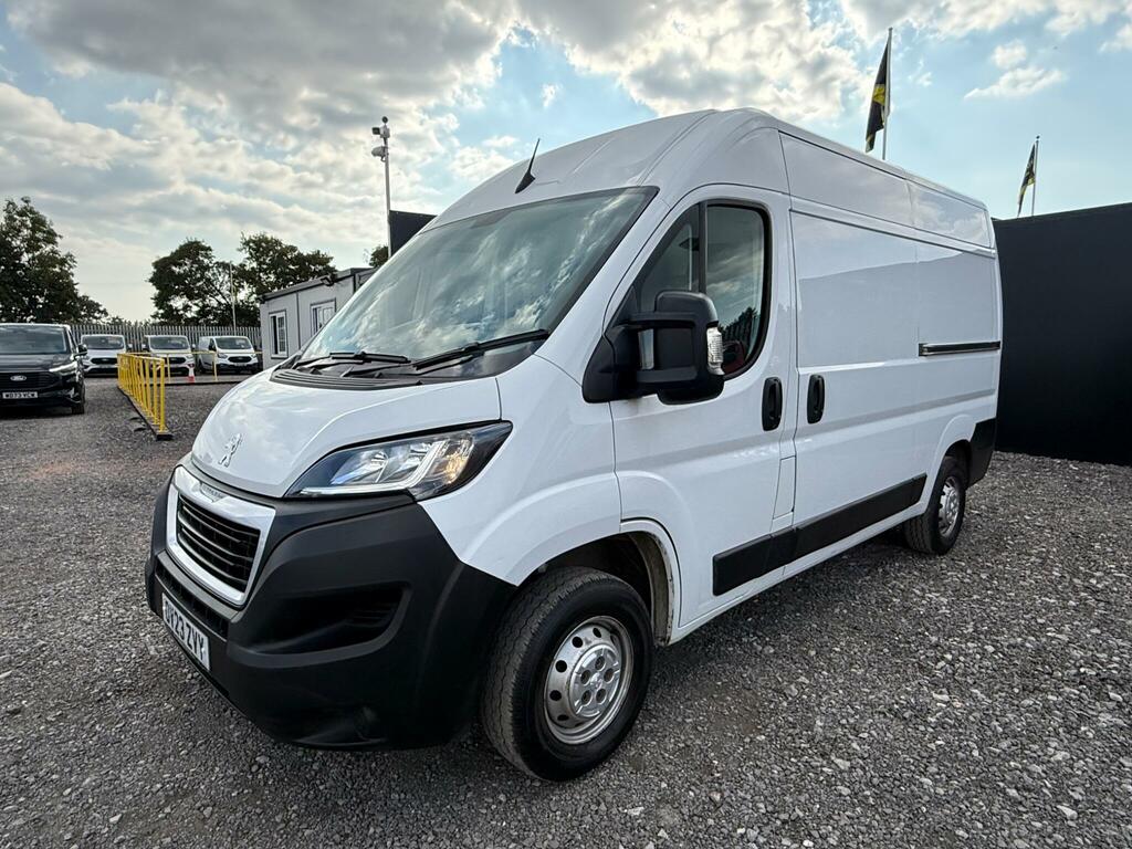 Peugeot Boxer 2.2 Bluehdi 335 Professional Premium L2 H2 Euro OV23ZVY White #3