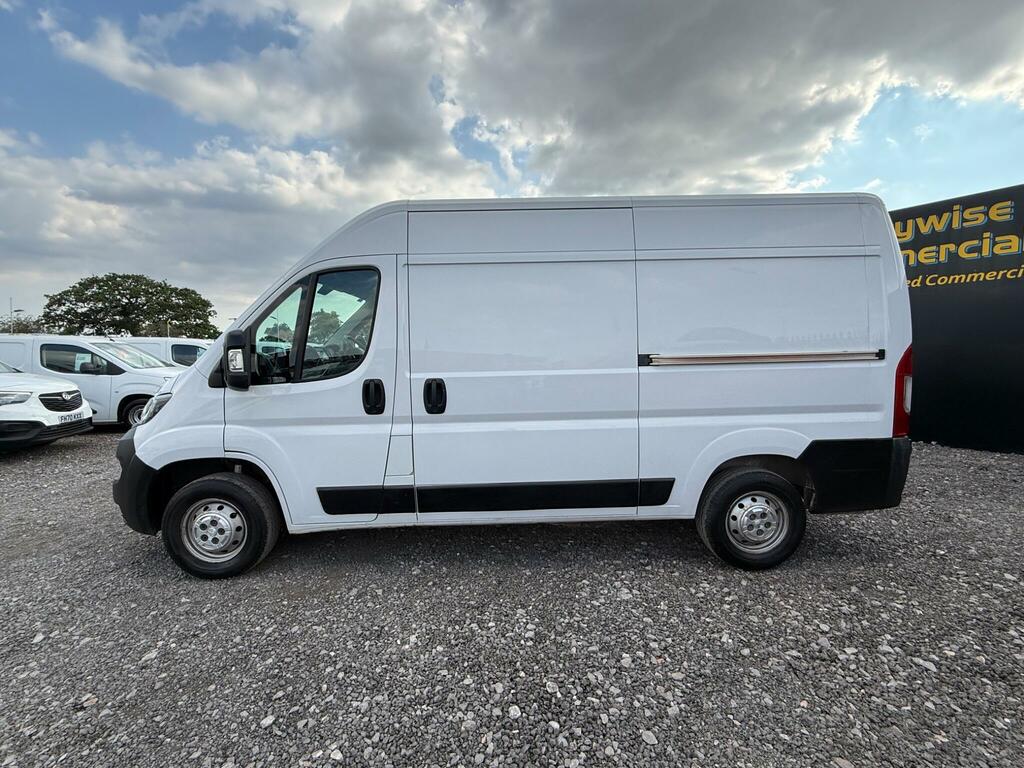 Peugeot Boxer 2.2 Bluehdi 335 Professional Premium L2 H2 Euro OV23ZVY White #4