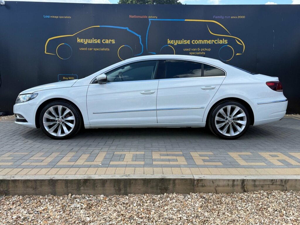 Volkswagen CC 2.0 Tdi Bluemotion Tech Gt Euro 5 Ss White #2
