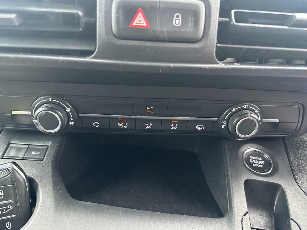 Vauxhall Combo 1.5 Turbo D Edition Mpv 6Spd Eur Blue #22