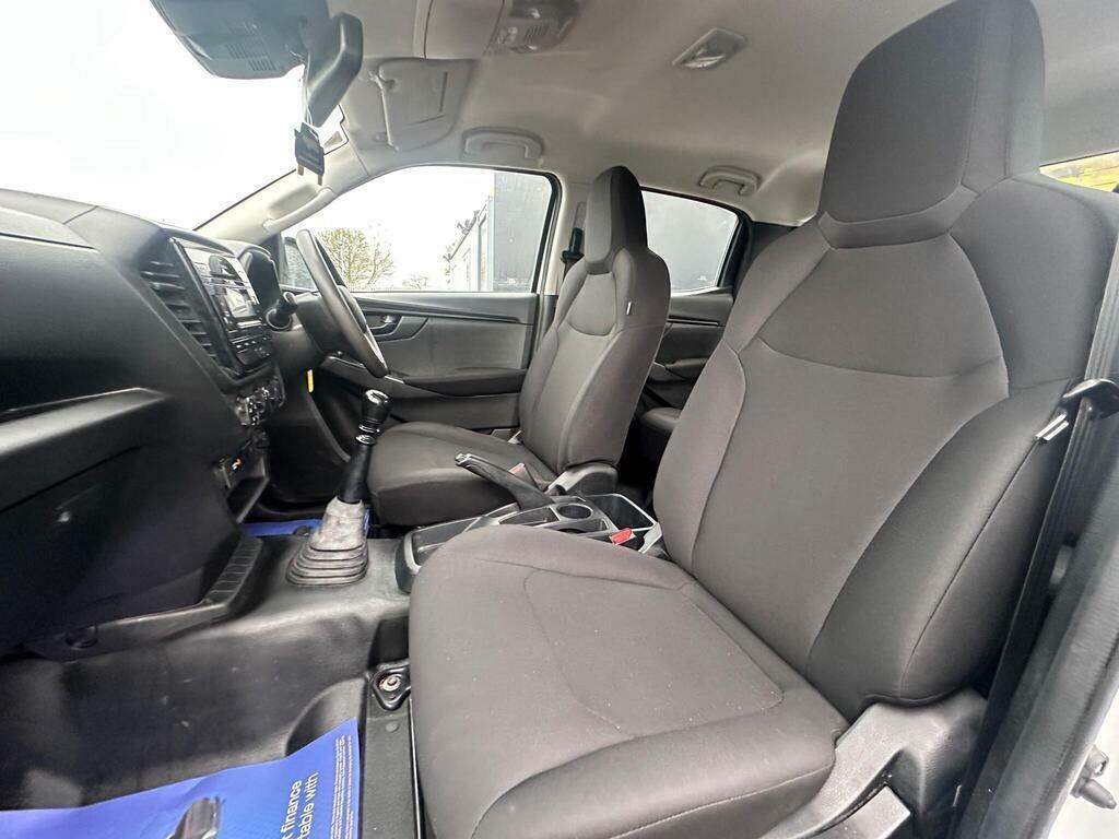 Isuzu D-Max 2022 1.9 Td 164 Bhp 4Wd Dl20 Dcab Pickup Black #17
