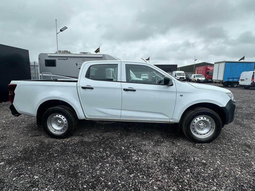 Isuzu D-Max 2022 1.9 Td 164 Bhp 4Wd Dl20 Dcab Pickup Black #8