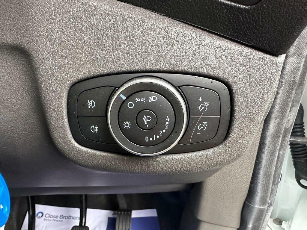 Ford Transit Connect 240 Tdci 120 L2h1 Limited Ecoblue Lwb Low Roof Red #28