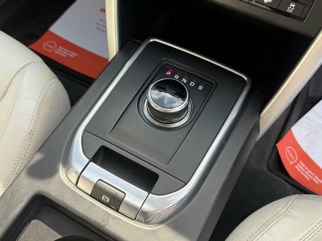 Land Rover Discovery Sport Td4 Se Tech White #31