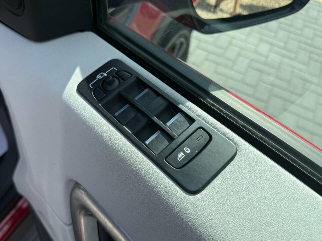 Land Rover Discovery Sport Td4 Se Tech White #34