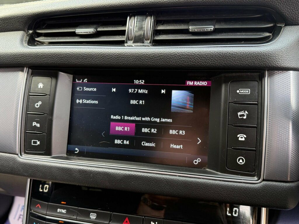 Jaguar XF Xf R-sport D Red #28
