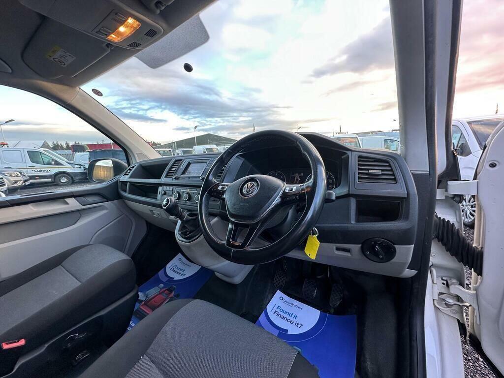 Volkswagen Transporter 2.0 Tdi T32 Bluemotion Tech Highline Crew Van Dsg Black #11