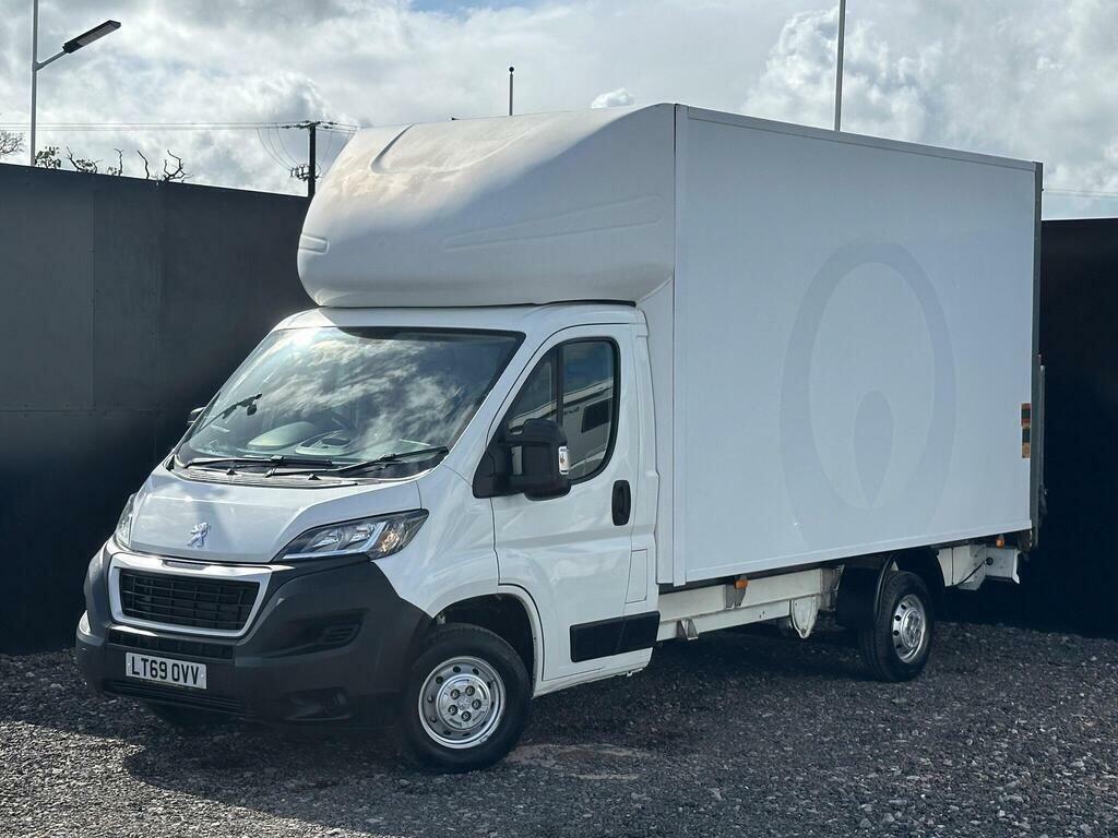 Peugeot Boxer 2.0 Bluehdi 335 Built For Business L4 Euro 6 White