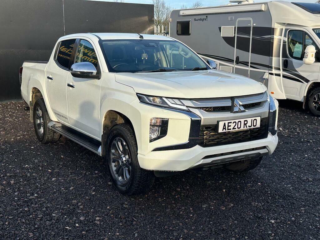 Mitsubishi L200 2.2 Di-d Dc Barbarian 4Wd Euro 6 Ss White #7
